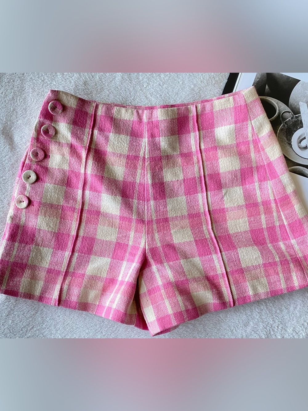 Anthropologie Maeve Bold Button Pink Plaid Tweed Shorts sz 6 - Picture 8 of 16